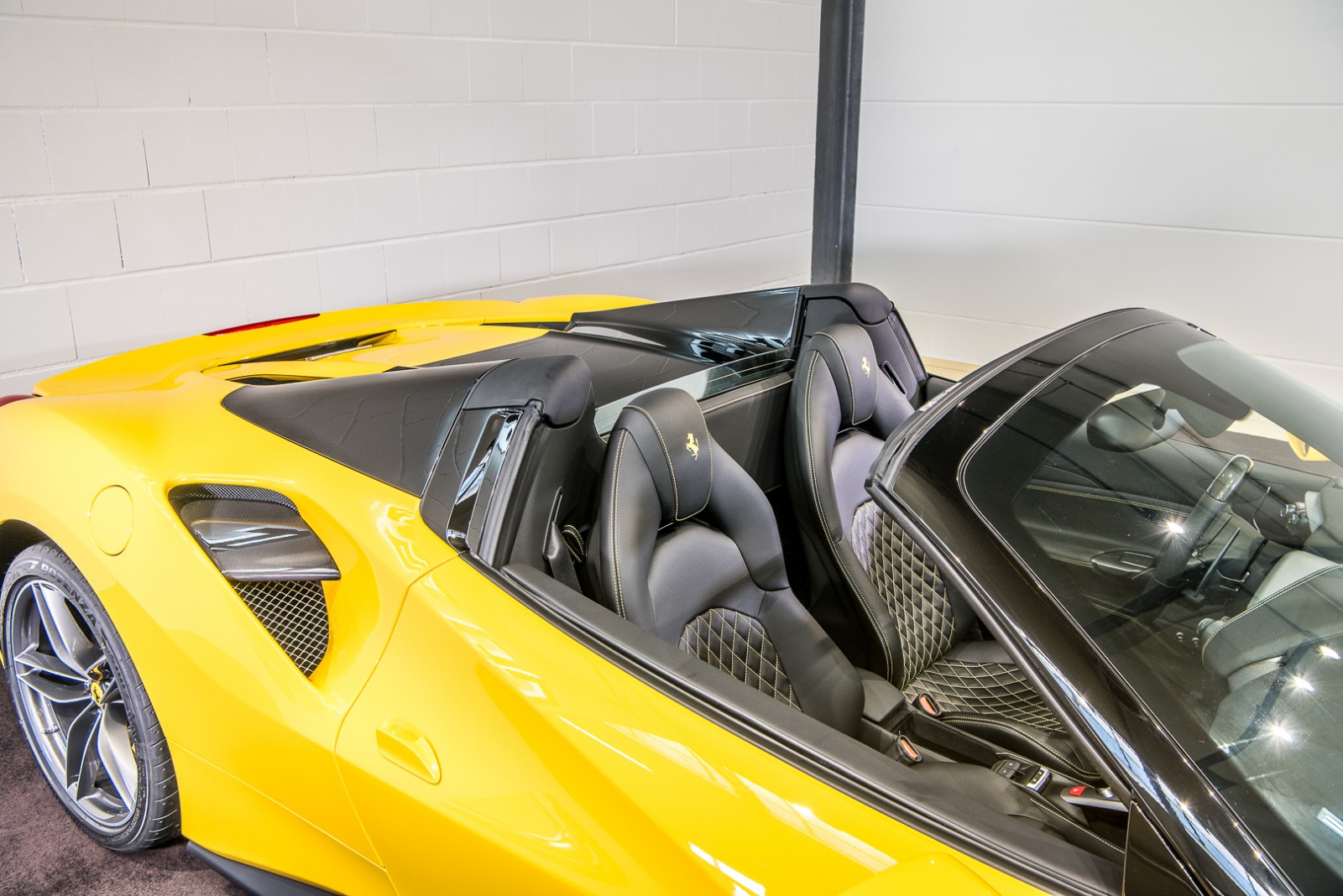 2018 Ferrari 488 Spider, 9/19