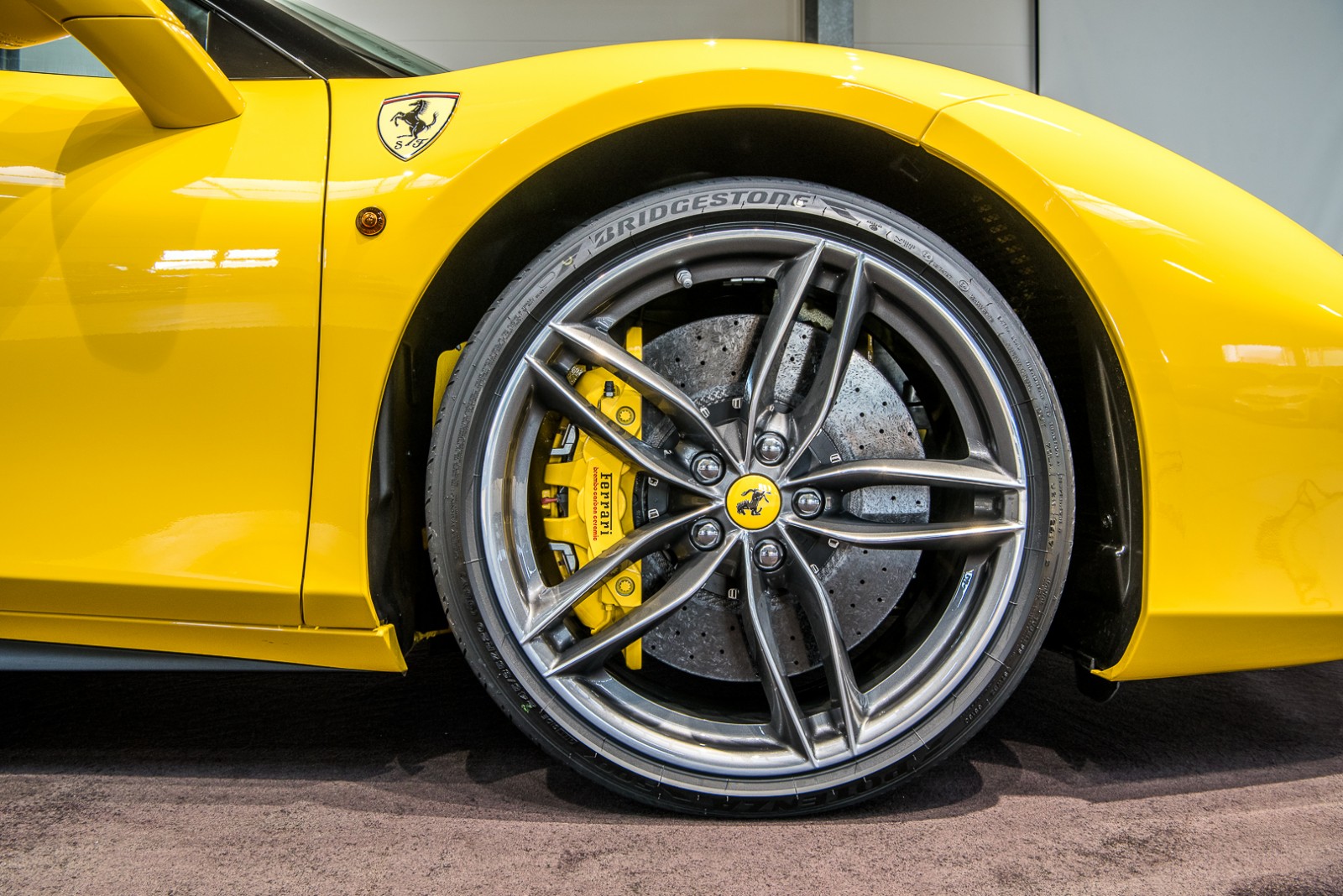 2018 Ferrari 488 Spider, 10/19