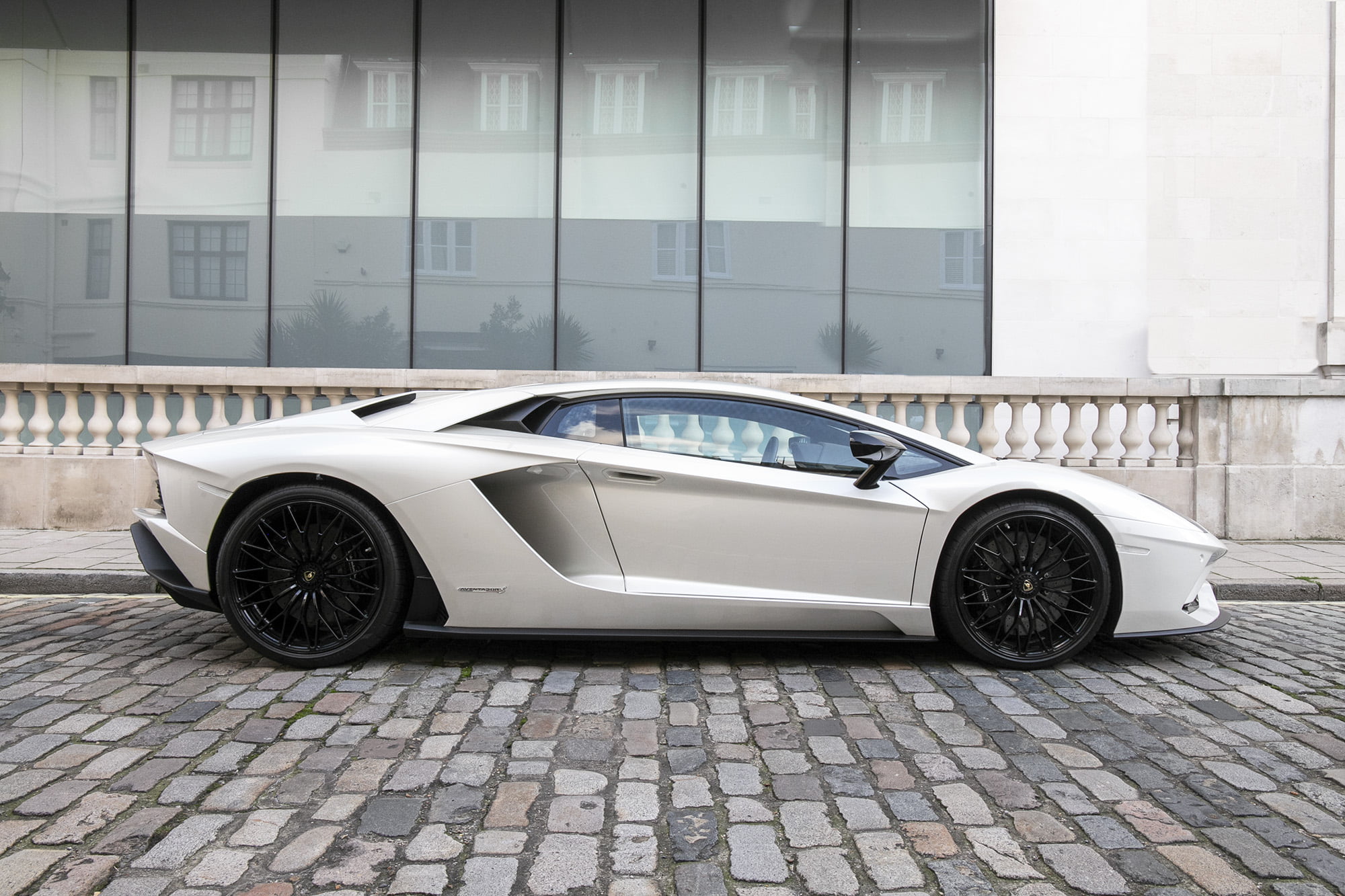 2017 Lamborghini Aventador S, 9/20