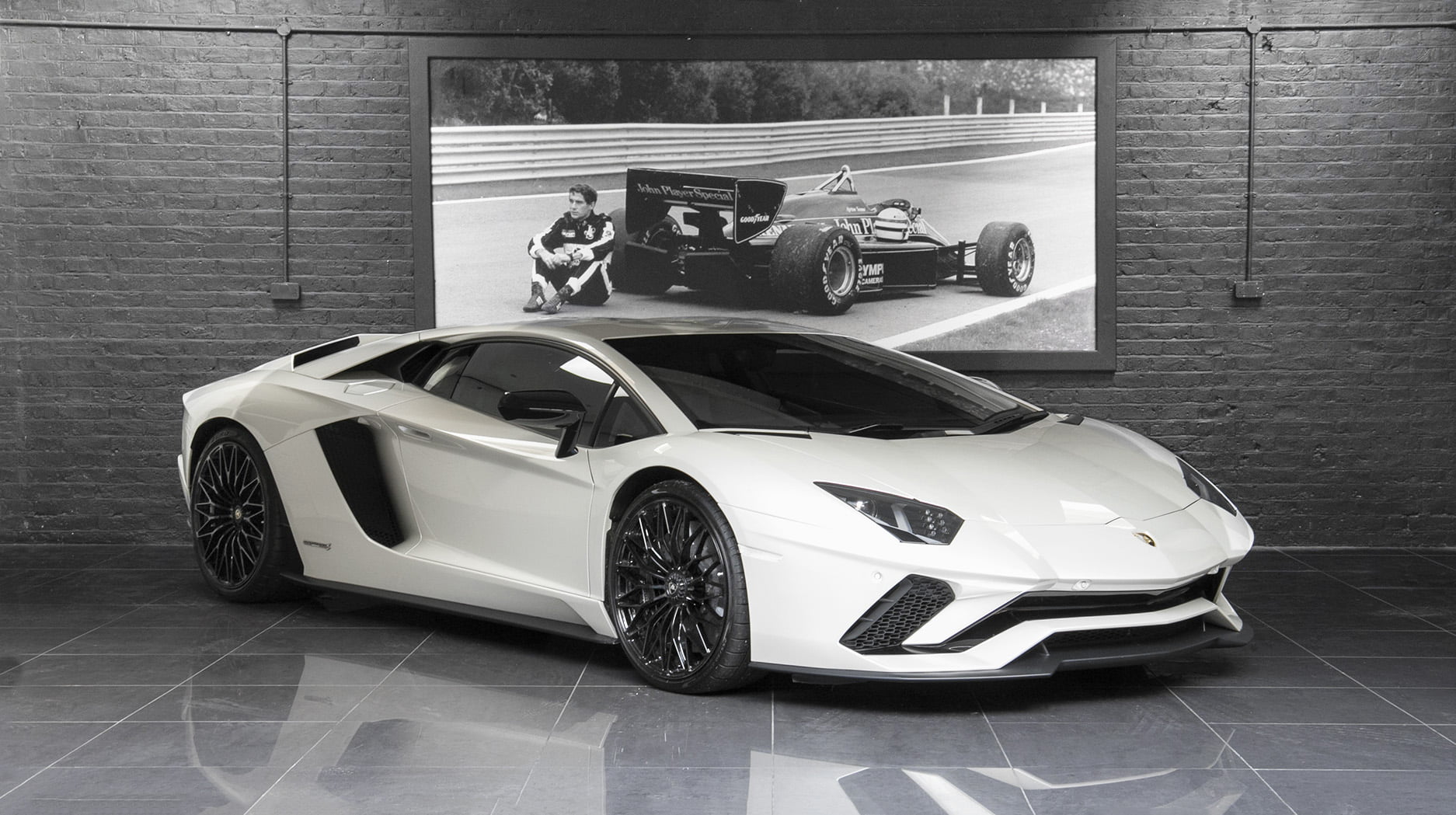 2017 Lamborghini Aventador S, 20/20