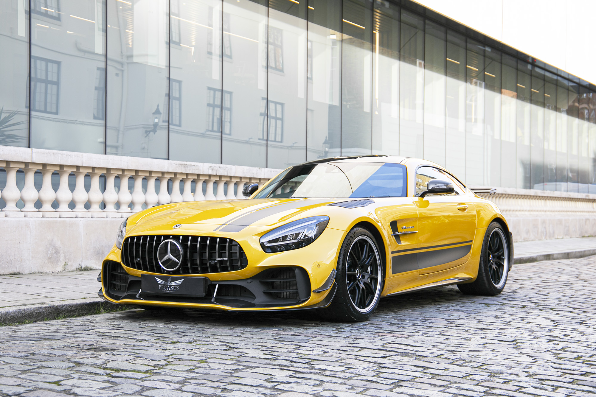 2020 Mercedes-AMG GTR PRO