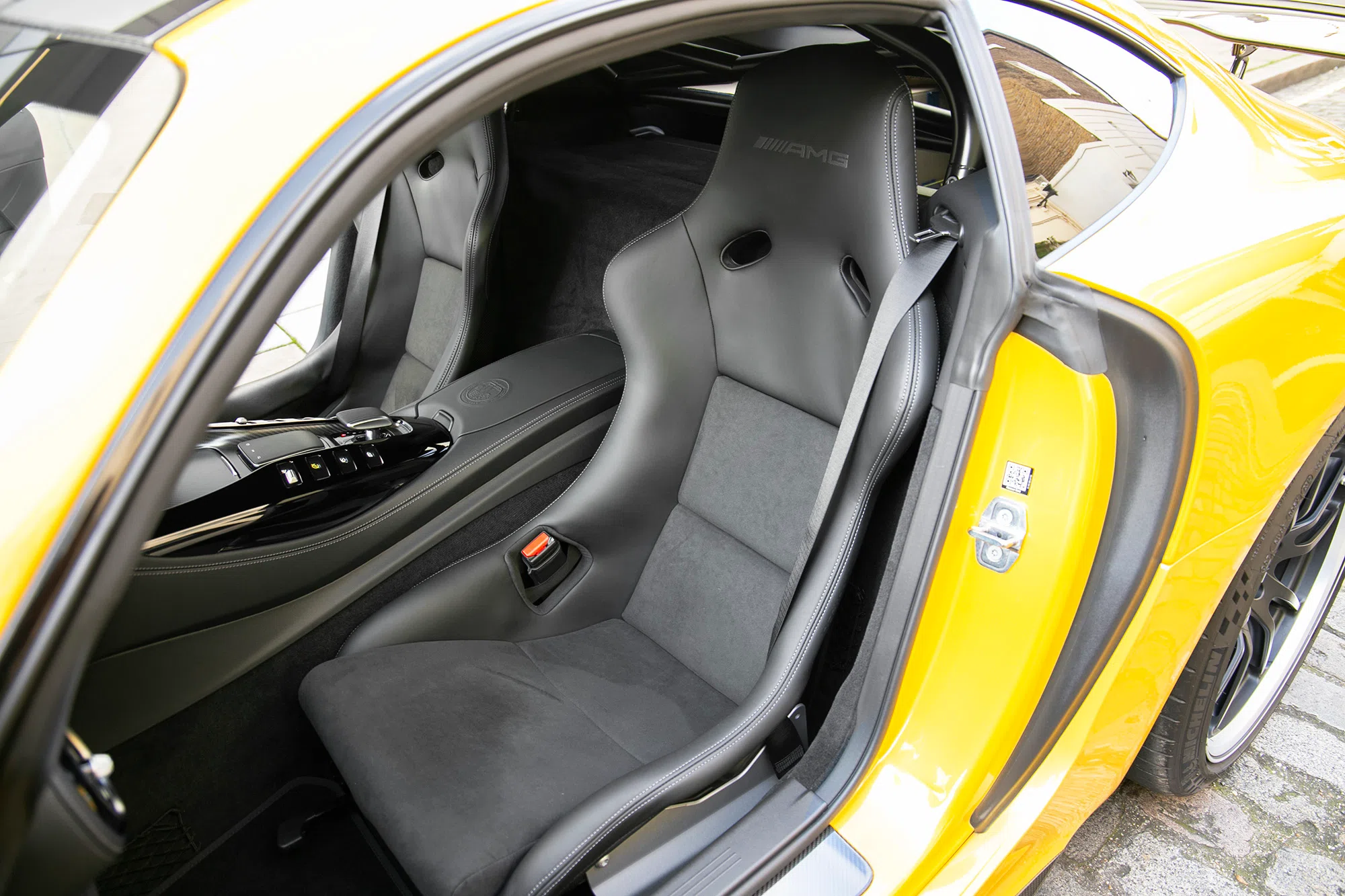 2020 Mercedes-AMG GTR PRO interior, seats, Leather Black