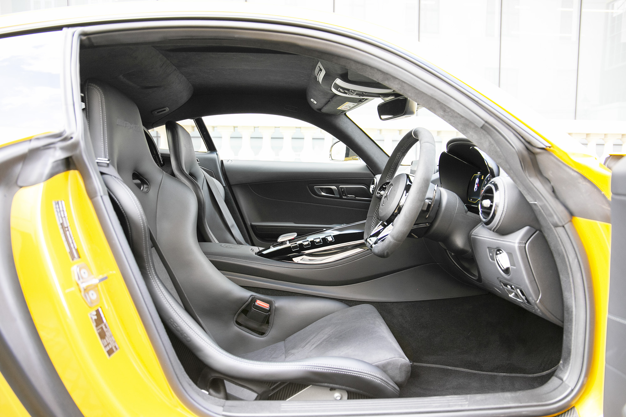 2020 Mercedes-AMG GTR PRO, 3/20