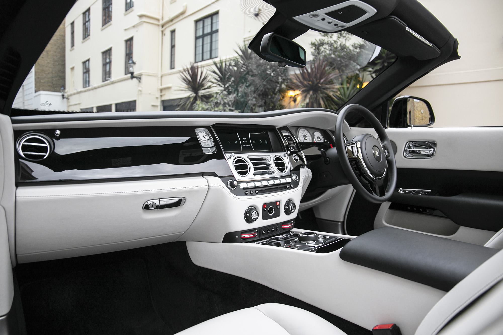 2019 Rolls-Royce Dawn Onyx, 12/20