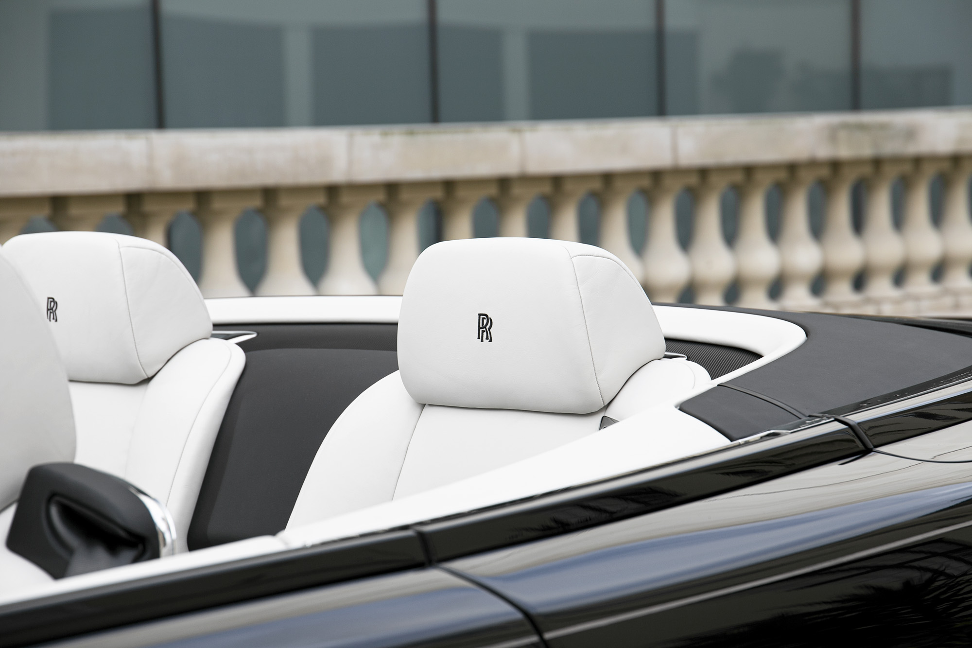 2019 Rolls-Royce Dawn Onyx, 17/20