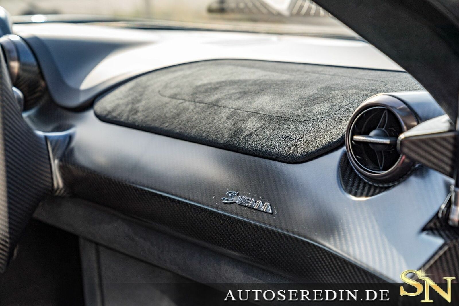 2018 McLaren Senna – 1 of 500, 15/20