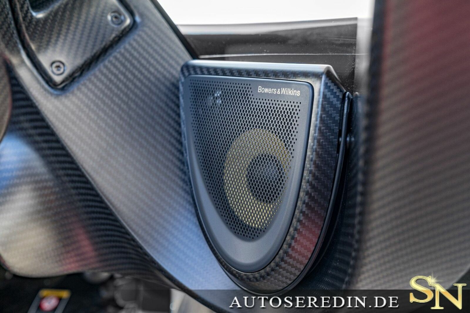 2018 McLaren Senna – 1 of 500, 16/20