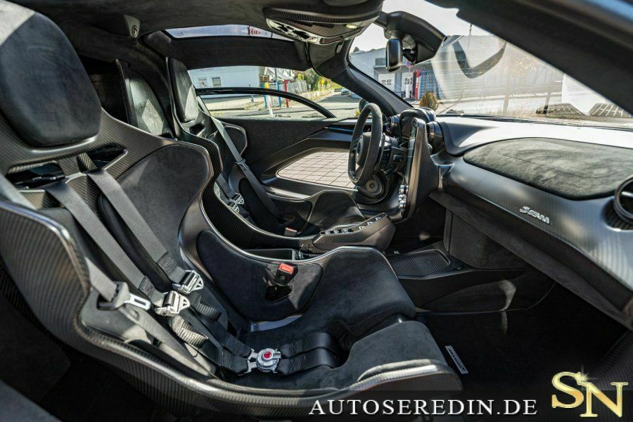 2020 McLaren Senna – 1 of 500, 3/20