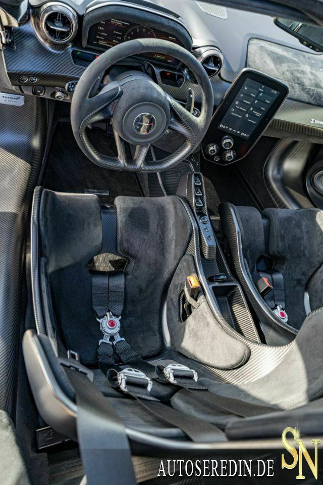 2020 McLaren Senna – 1 of 500, 17/20