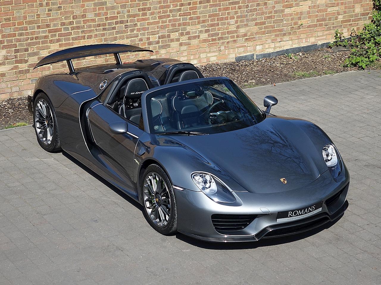 2015 Porsche 918 Spyder