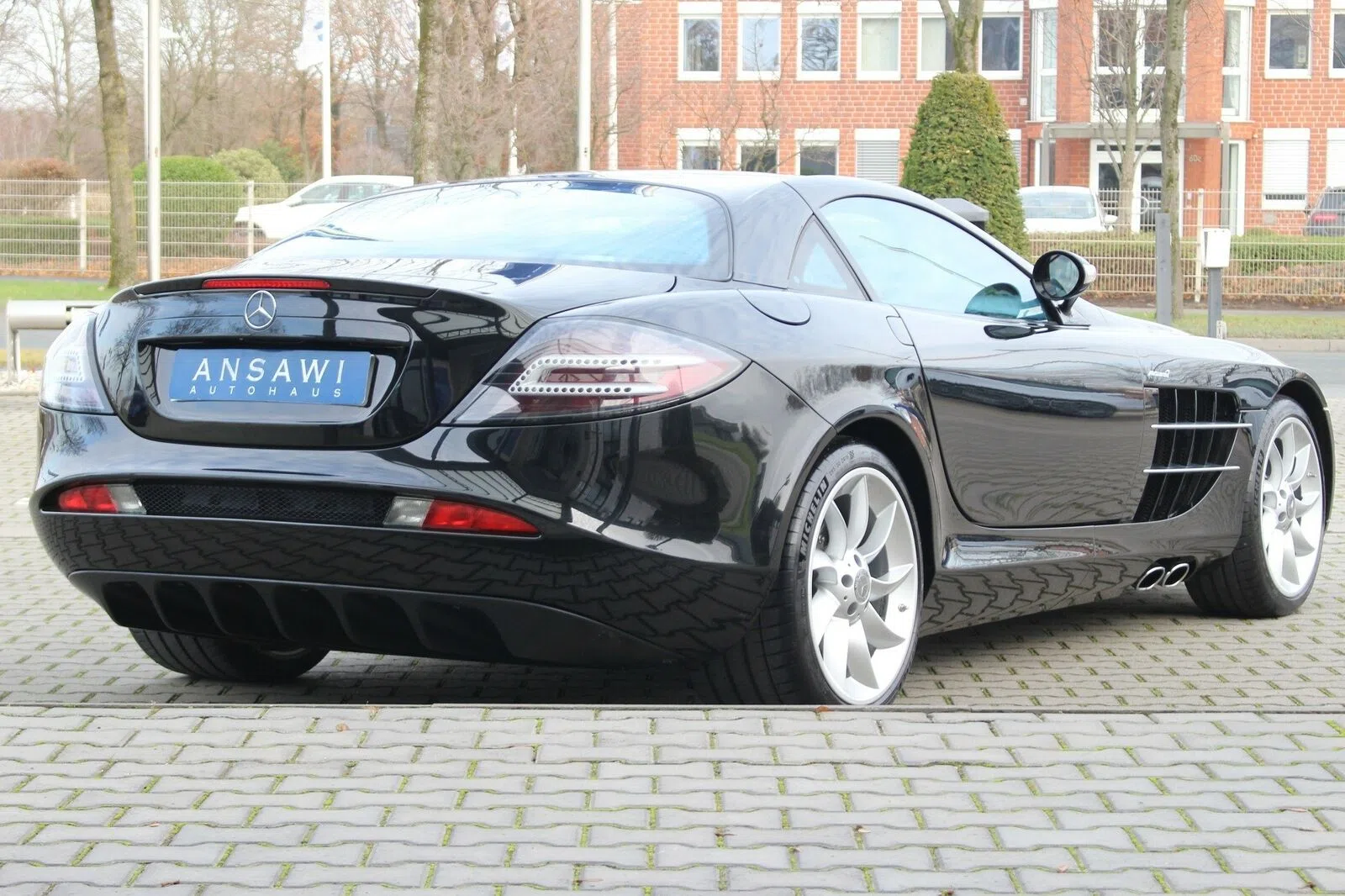 2019 Mercedes-Benz SLR McLaren Coupé for sale, exterior, Black