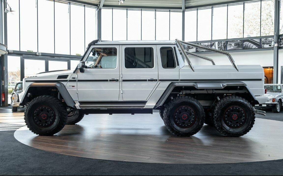 2015 BRABUS G 700 6x6, 2/20