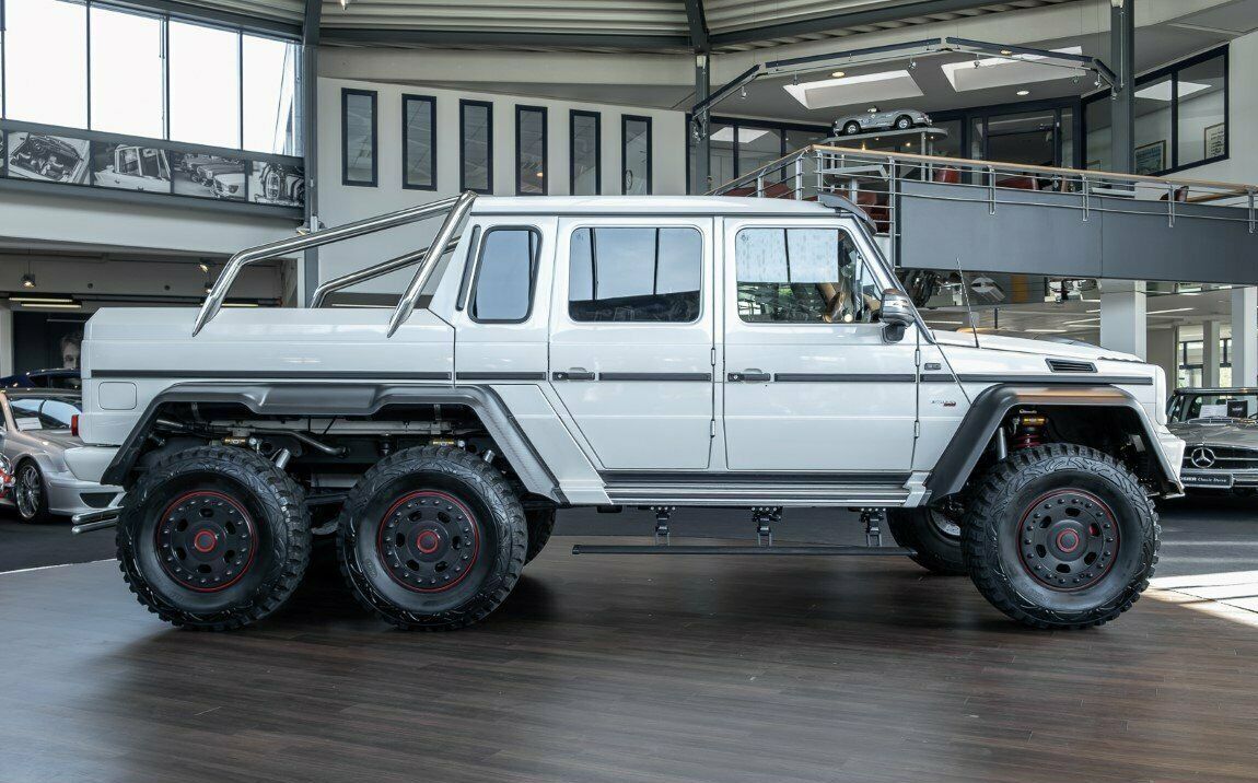 2015 BRABUS G 700 6x6, 6/20