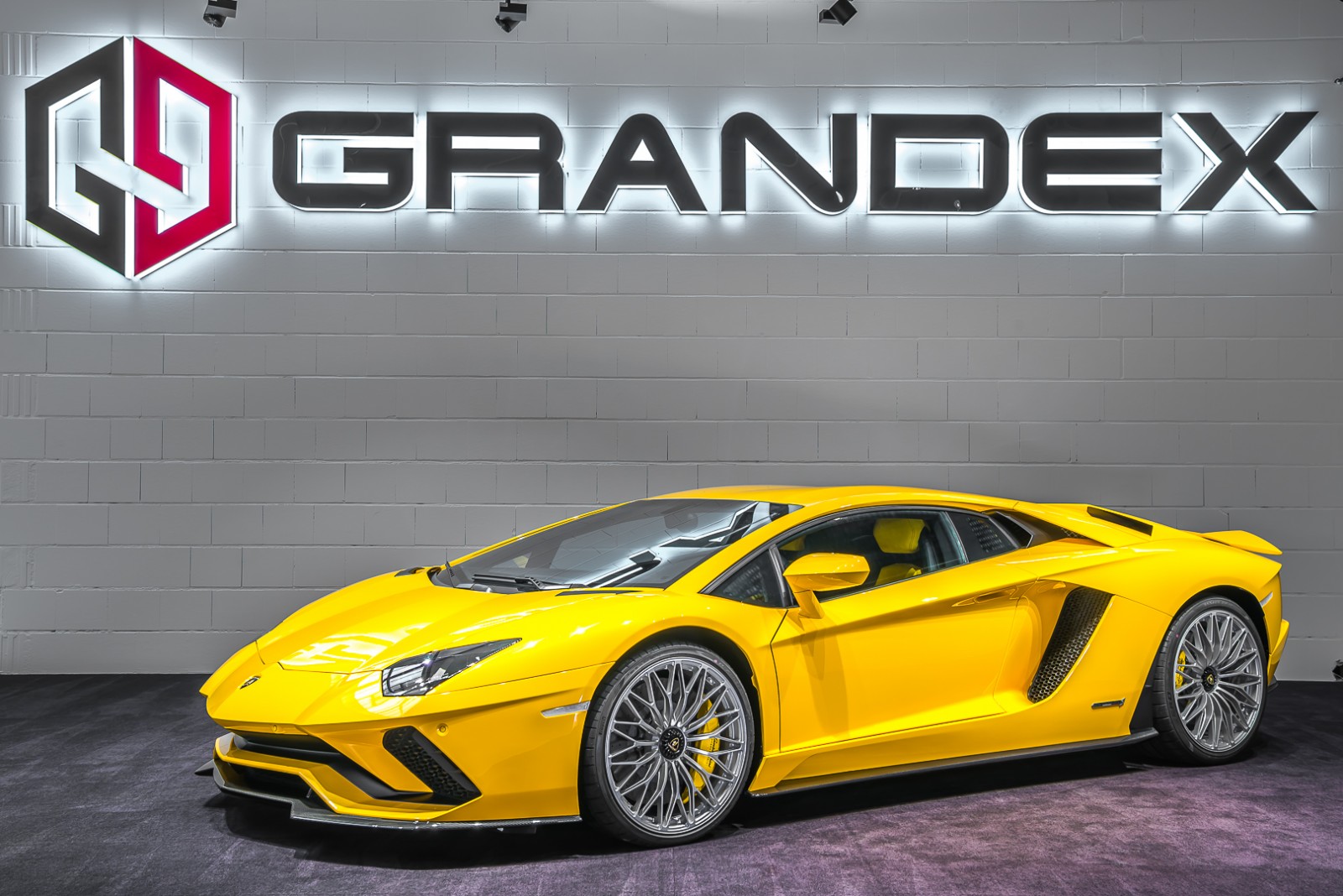 2018 Lamborghini Aventador S Coupe