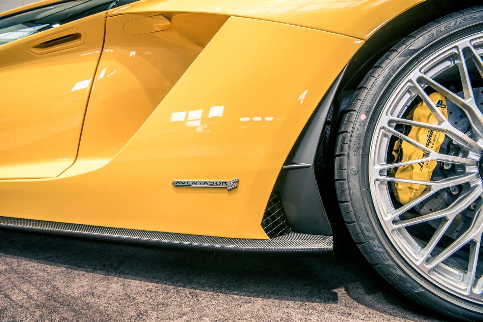 2018 Lamborghini Aventador S Coupe, 9/19