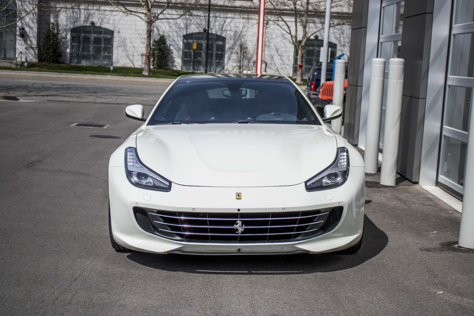 Ferrari GTC4Lusso, 9/16