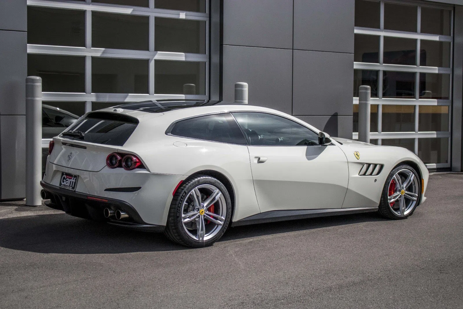 Ferrari GTC4Lusso, 16/16