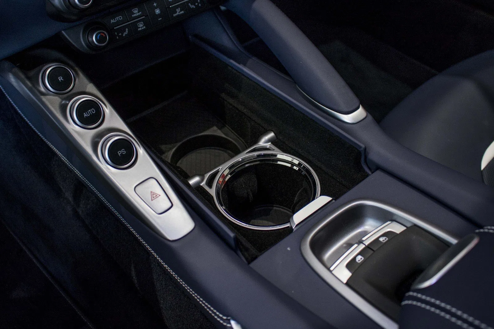 Ferrari GTC4Lusso V12 interior, center console, Blue