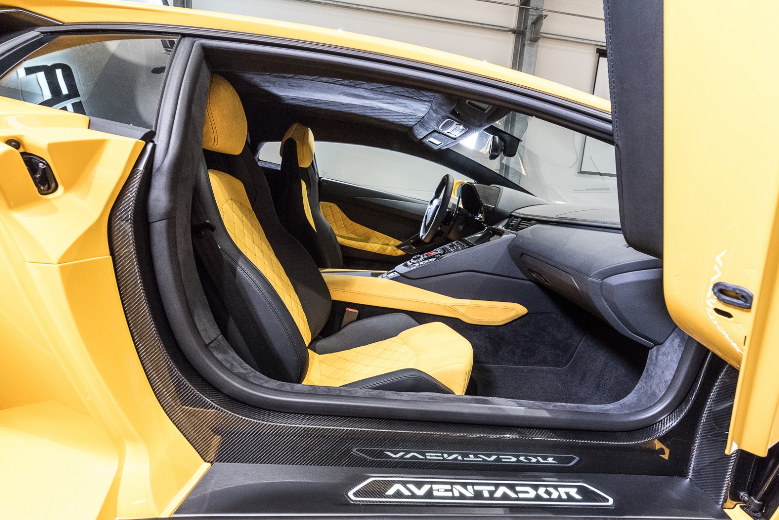 2018 Lamborghini Aventador S Coupe, 11/19