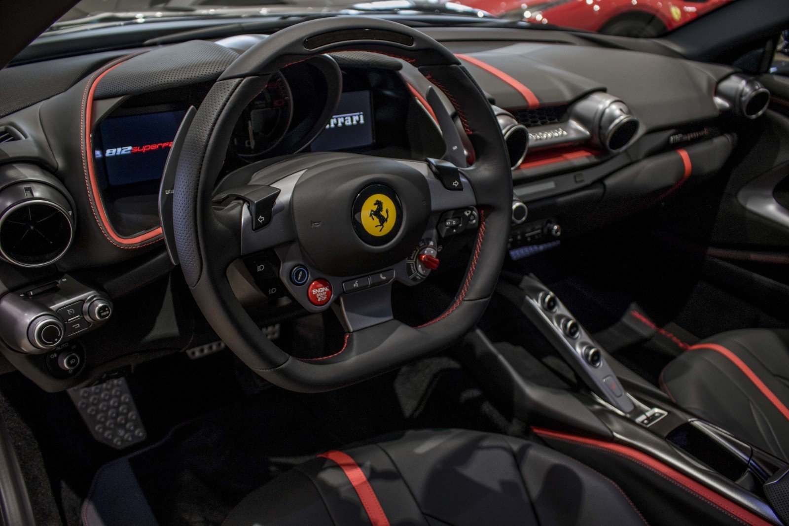 Ferrari 812 Superfast, 4/16