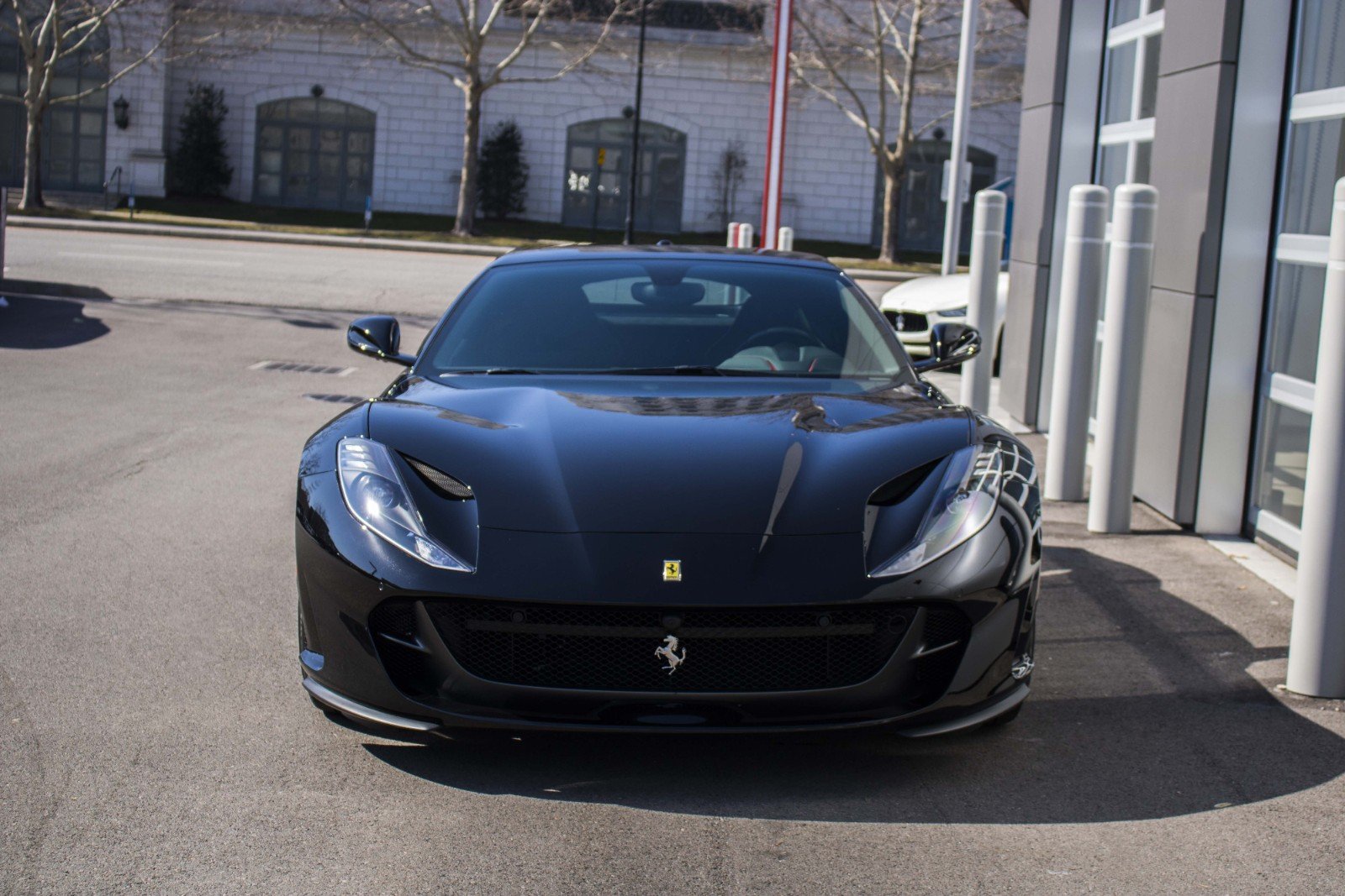 Ferrari 812 Superfast, 2/15