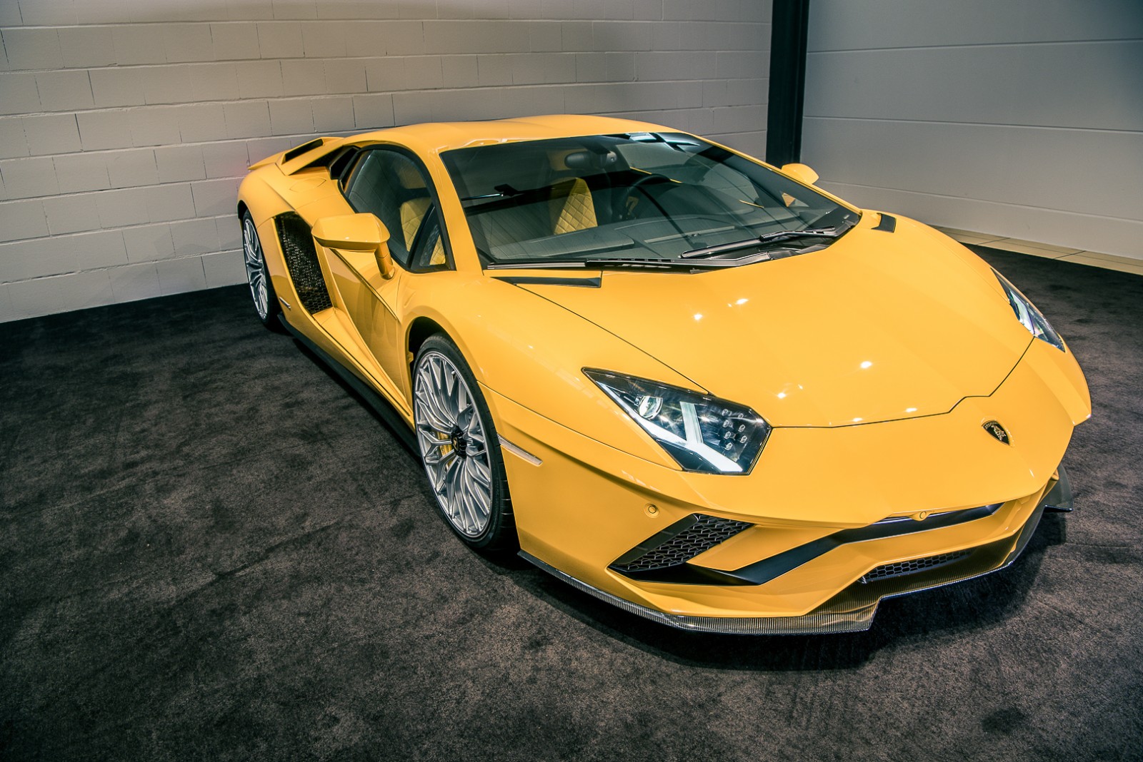 2018 Lamborghini Aventador S Coupe, 15/19