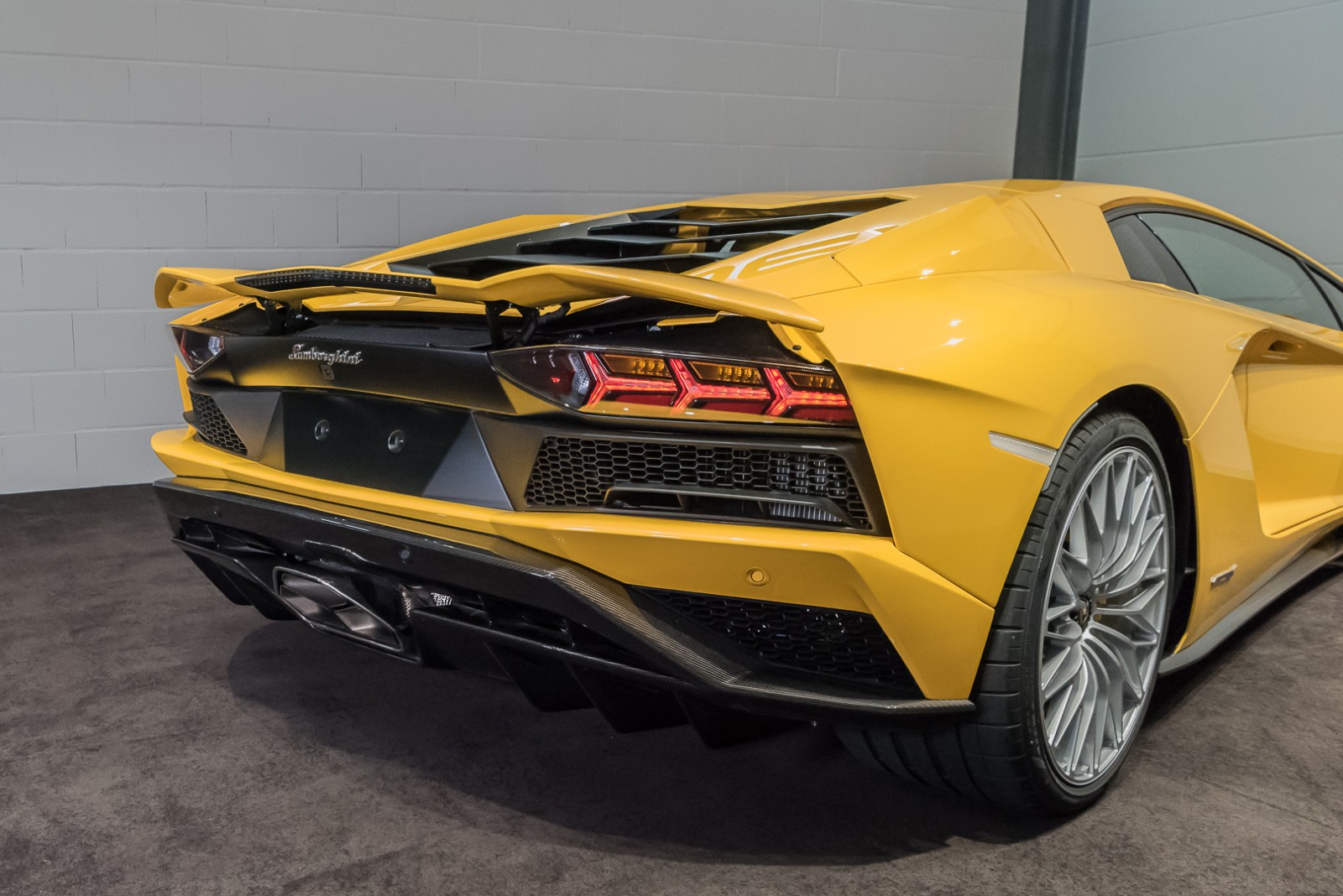 2018 Lamborghini Aventador S Coupe, 16/19