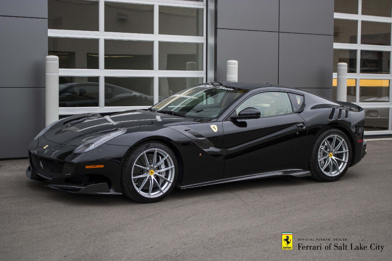 2016 Ferrari F12 TDF, 9/20
