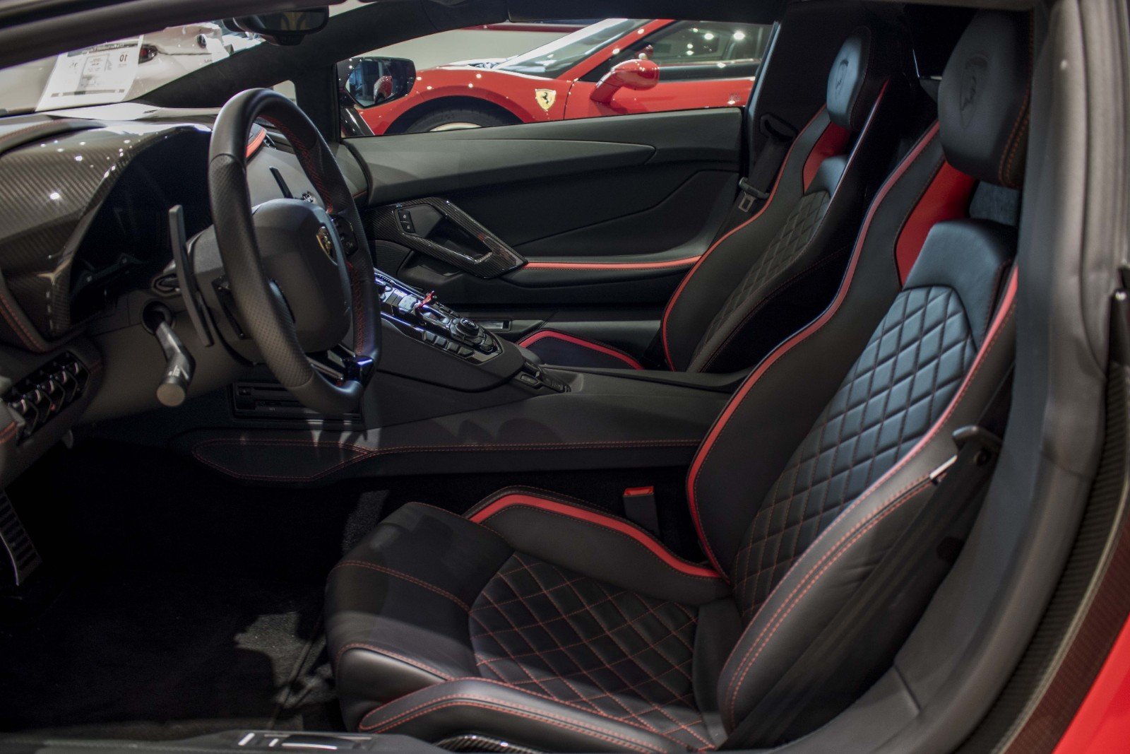 2018 Lamborghini Aventador S Roadster, 3/13