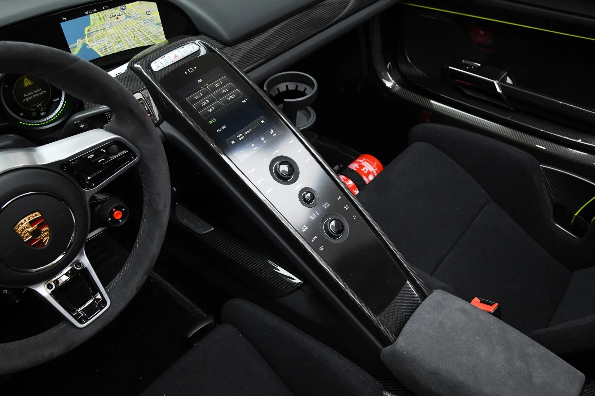 2015 Porsche 918 Spyder interior, Onyx Black