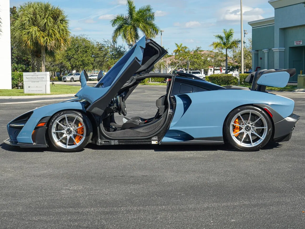 2019 McLaren Senna, 16/20