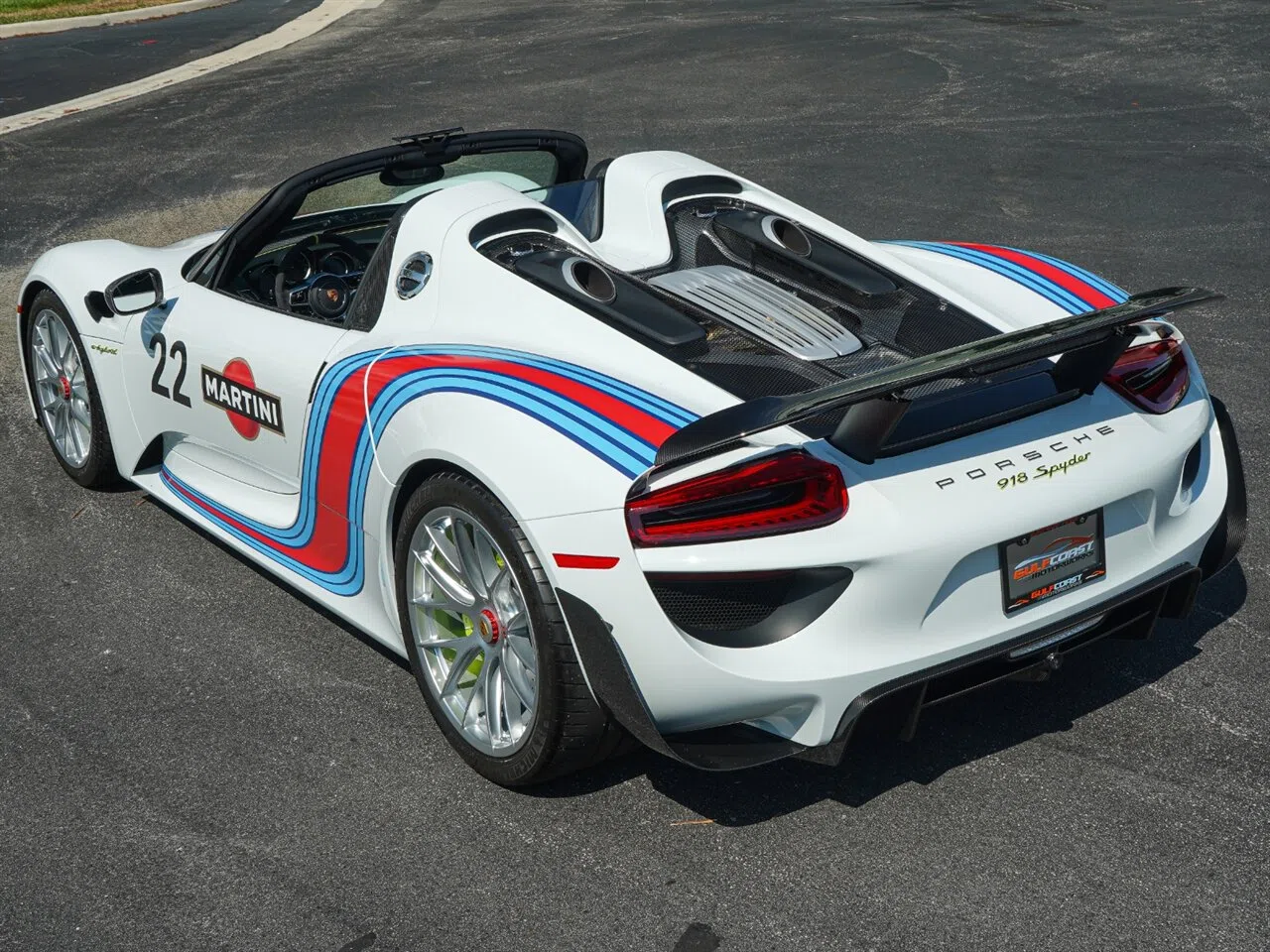 2015 Porsche 918 Spyder for sale, exterior, White Martini