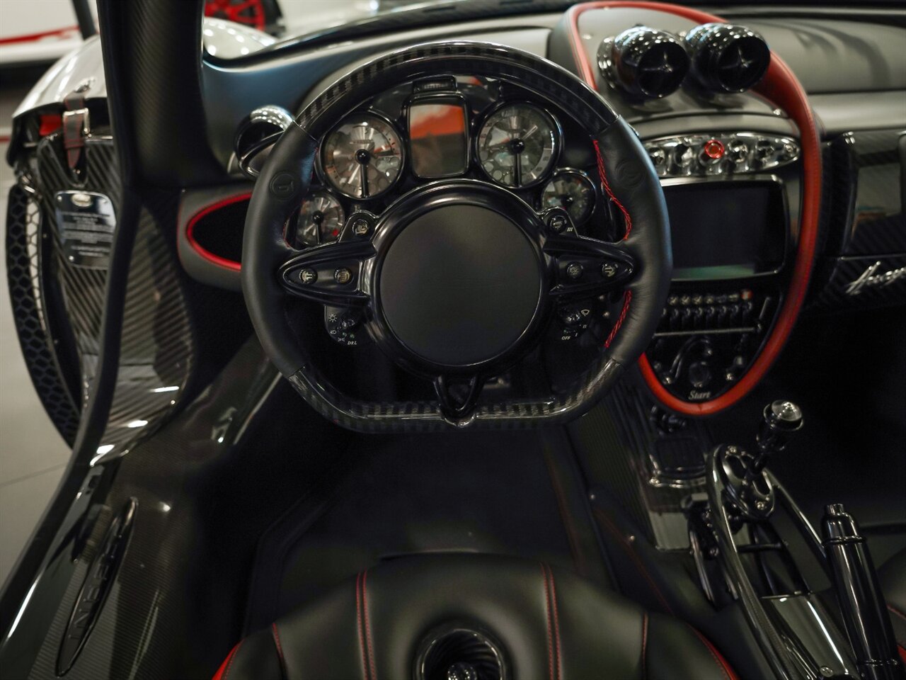 2016 Pagani Huayra Americano, 17/20
