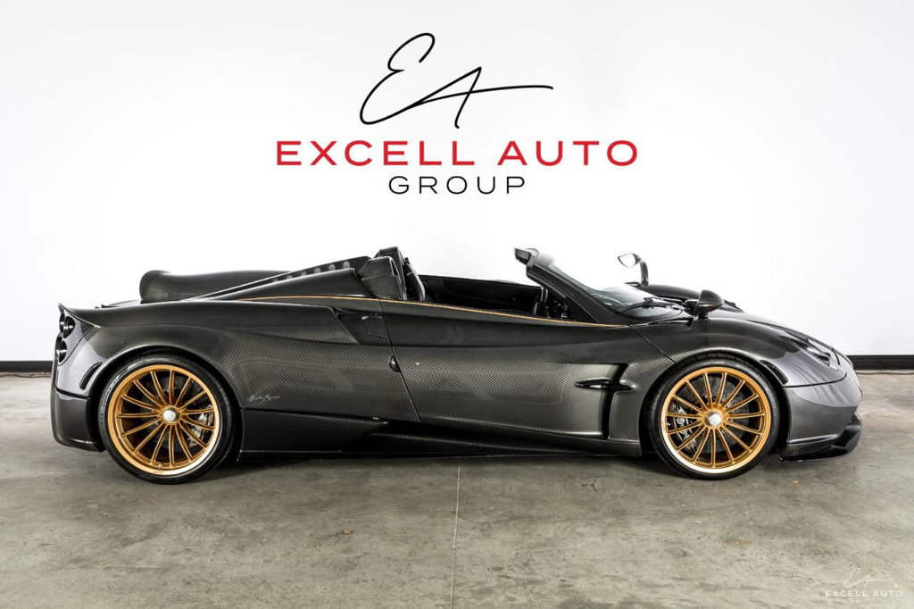 2017 PAGANI HUAYRA ROADSTER