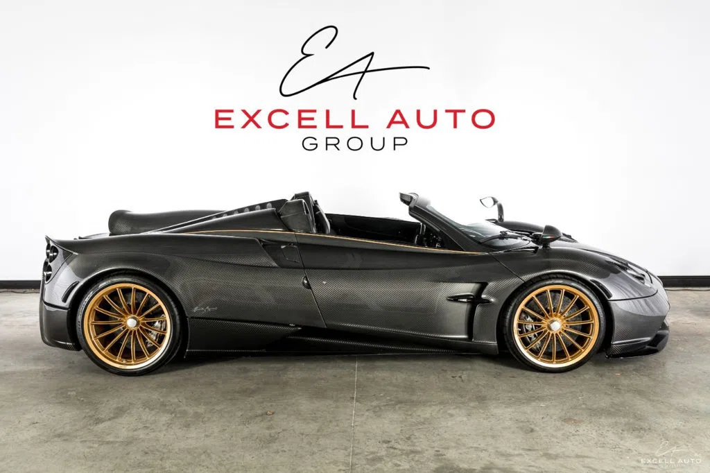2017 PAGANI HUAYRA ROADSTER