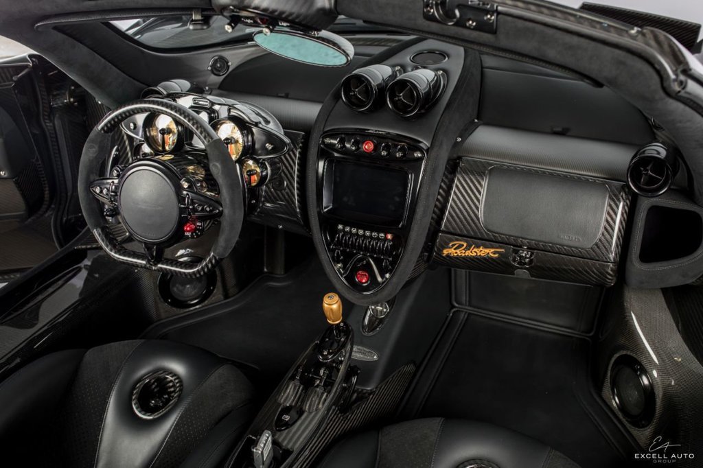 2017 PAGANI HUAYRA ROADSTER, 10/20