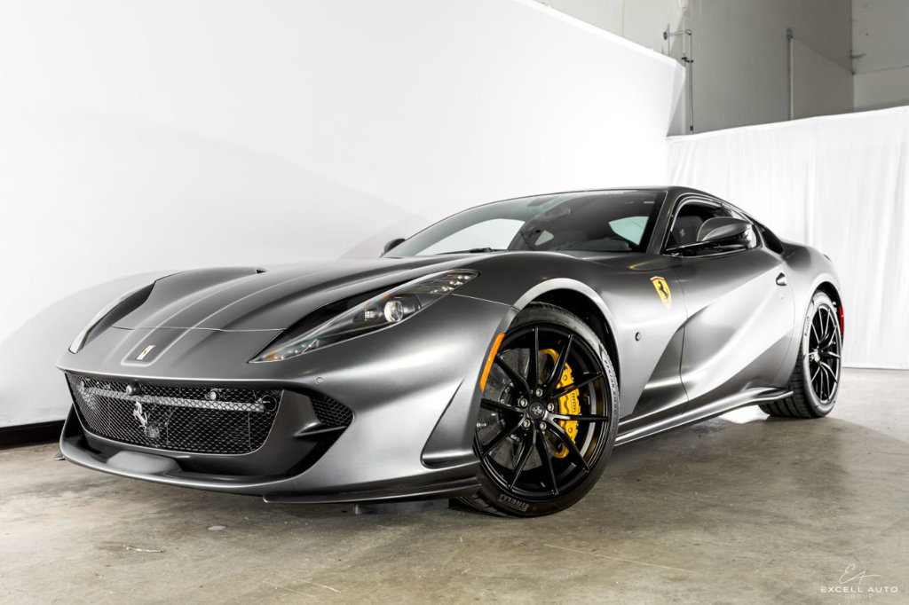 2019 Ferrari 812 Superfast, 6/20