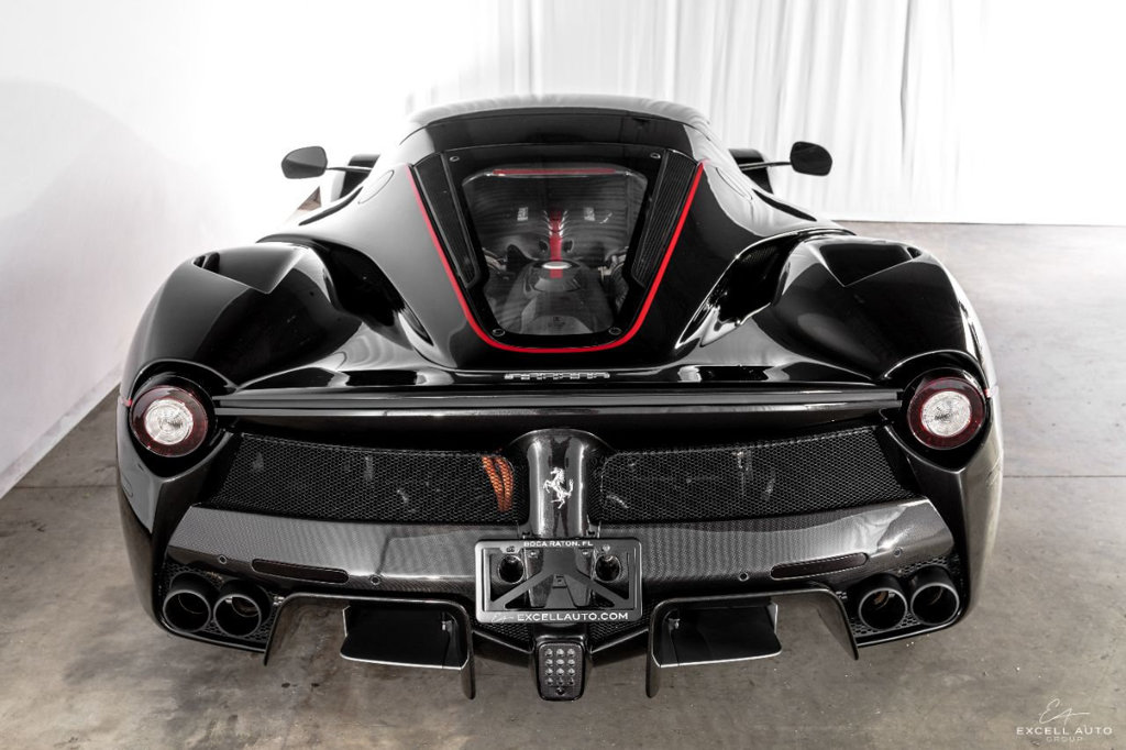 2017 FERRARI LAFERRARI APERTA, 3/20