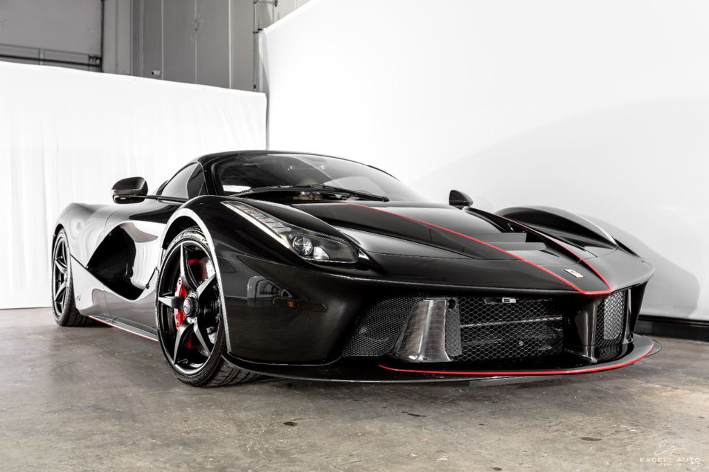 2017 FERRARI LAFERRARI APERTA, 4/20