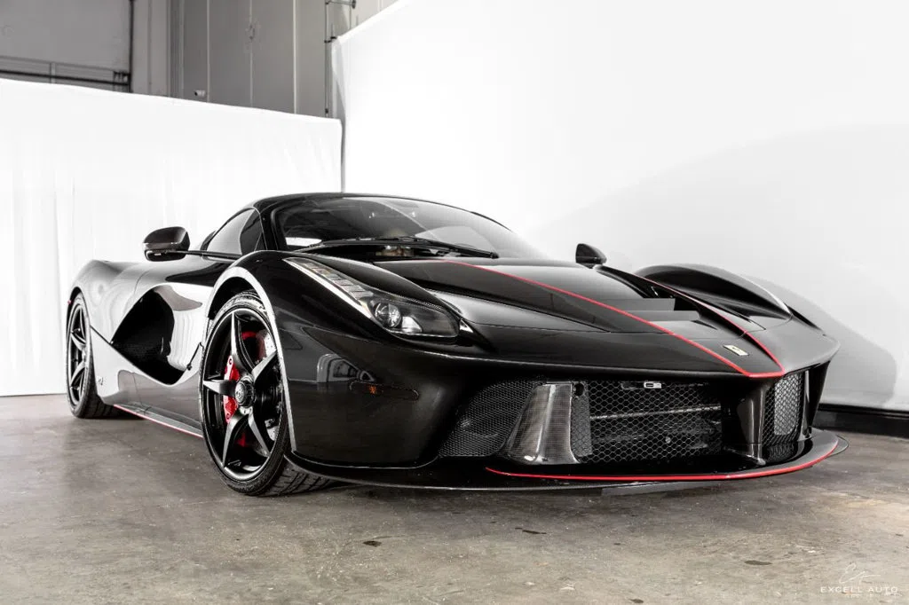 2017 Ferrari LaFerrari Aperta, exterior, Nero Daytona