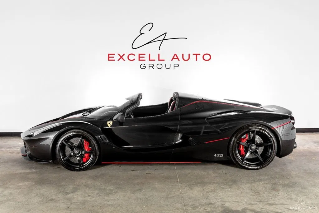 2017 Ferrari LaFerrari Aperta, exterior, Nero Daytona