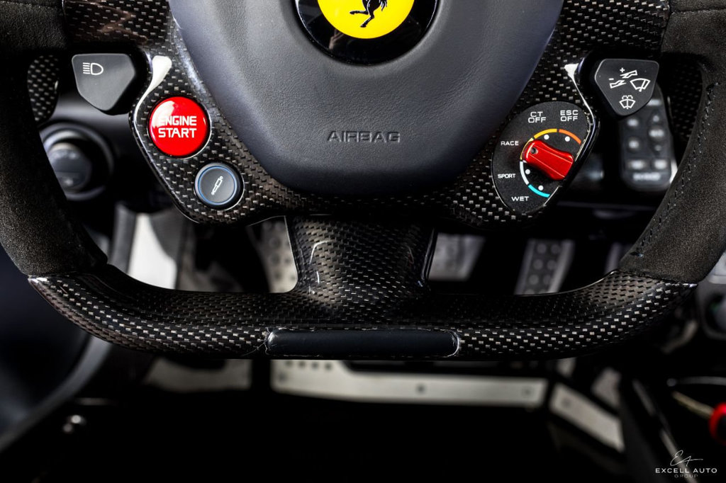 2017 FERRARI LAFERRARI APERTA, 17/20