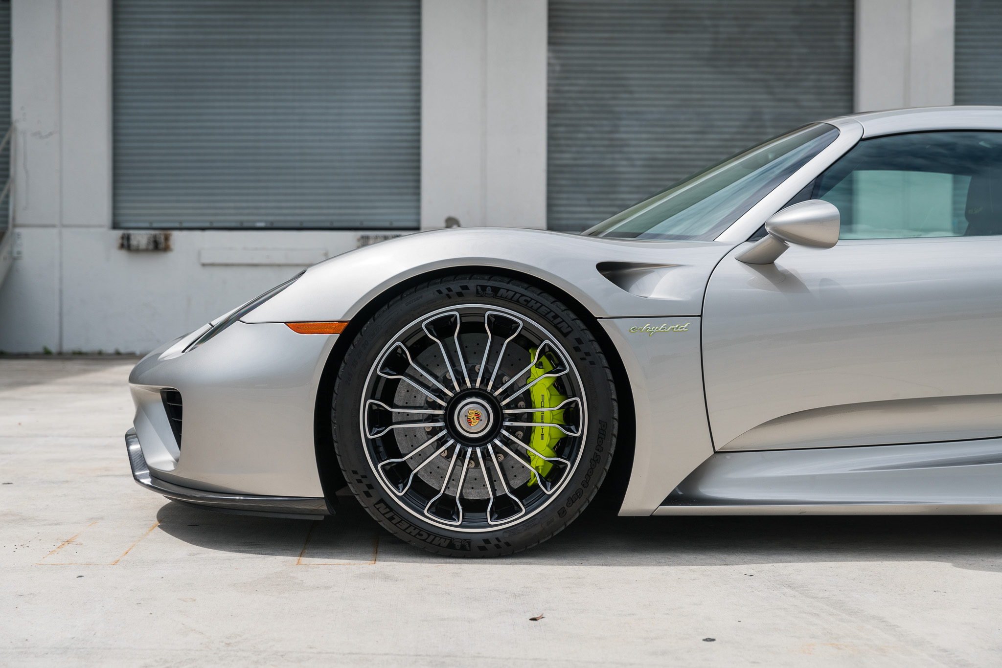 2015 Porsche 918 Spyder, 3/11