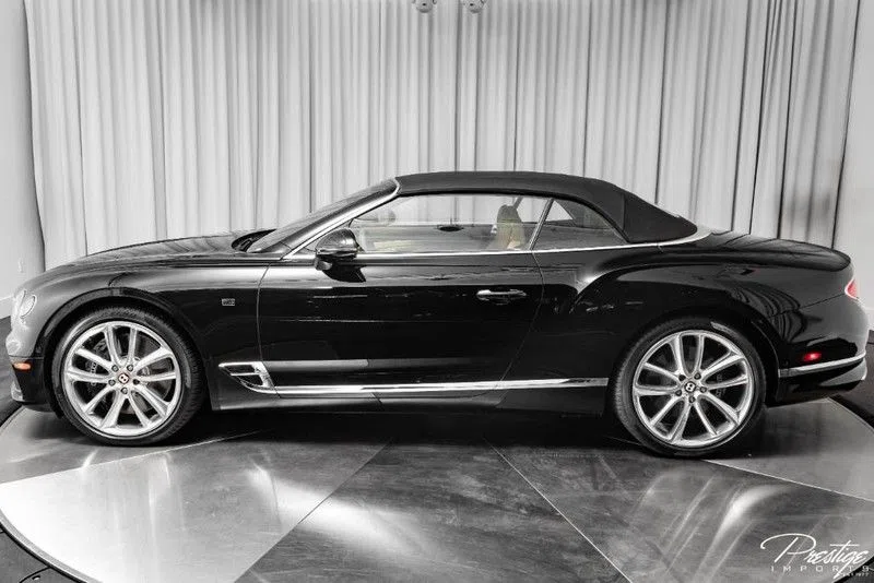 2020 Bentley Continental GT First Edition, side profile, Black