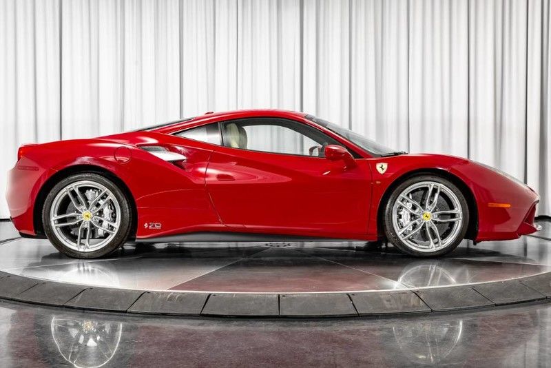 2018 Ferrari 488 GTB 70th Anniversary Edition, 15/20
