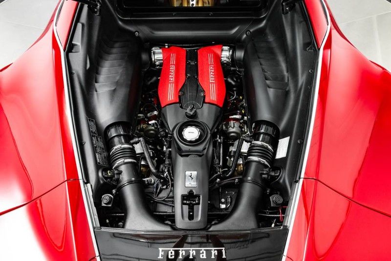 2018 Ferrari 488 GTB 70th Anniversary Edition, 17/20