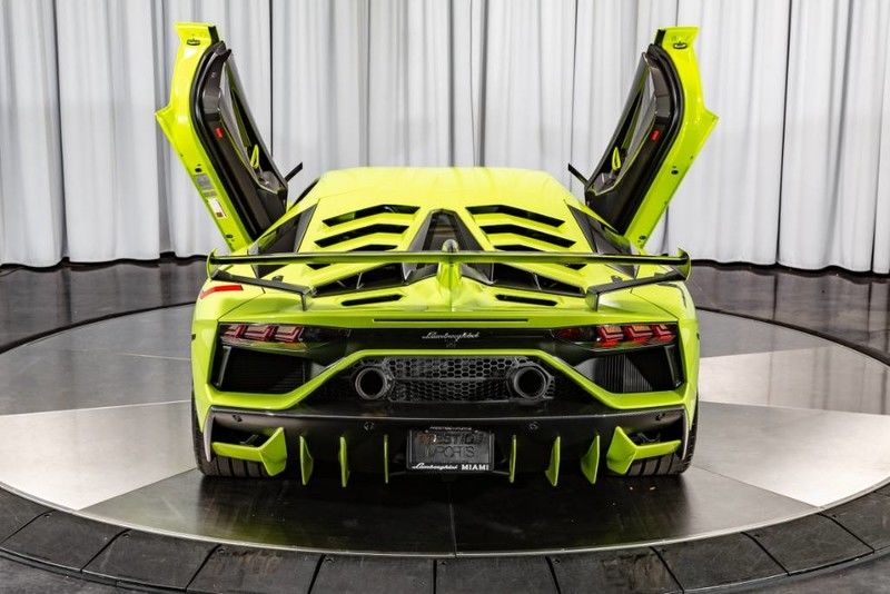 2019 Lamborghini Aventador SVJ, 25/40