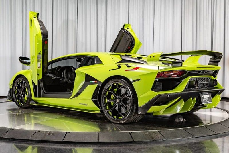 2019 Lamborghini Aventador SVJ, 33/40