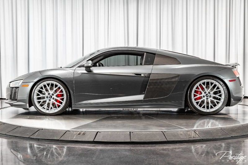 2017 Audi R8 Coupe, 2/20
