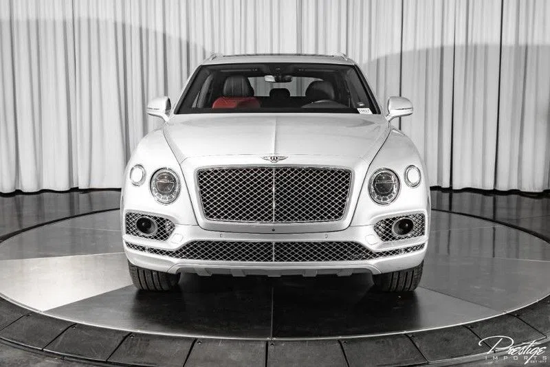 2018 Bentley Bentayga for sale, exterior, Grey